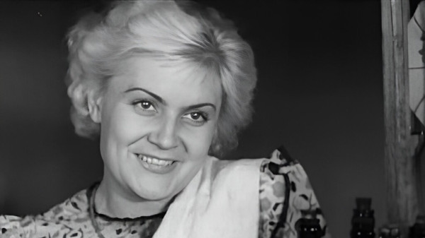 Сыграла всего две главные роли и сгинула в лагерях: Тайна жизни и гибели Евгении Гаркуши Сыграла всего две главные роли и сгинула в лагерях: Тайна жизни и гибели Евгении Гаркуши