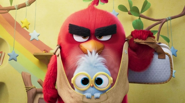 Псалм Уэст озвучил птенца в новом анимационном фильме Angry Birds