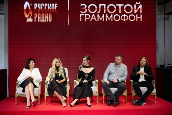 «Русское Радио» объявило об изменении правил премии «Золотой граммофон» «Русское Радио» объявило об изменении правил премии «Золотой граммофон»