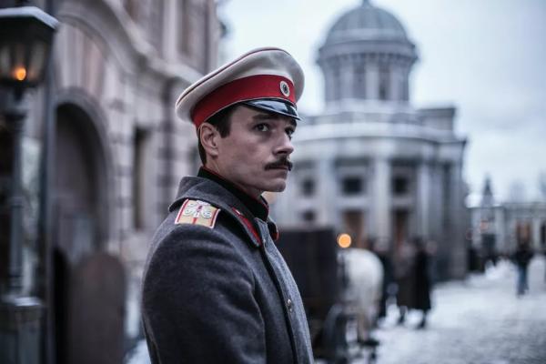 
                Борец за самовыражение, эксцентричный психолог и бизнесмен в беде: 6 ярких лент с Максимом Матвеевым             
