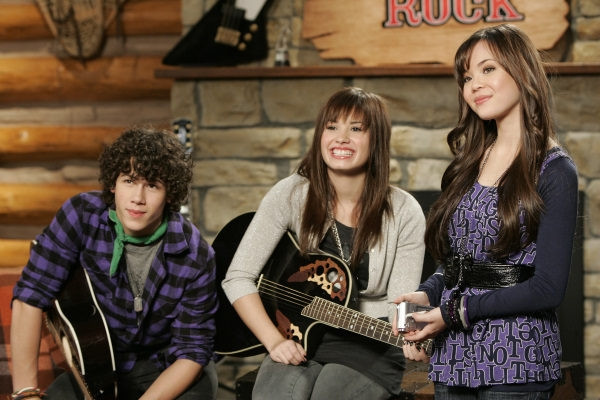 Деми Ловато возвращается в «Camp Rock 3» Деми Ловато возвращается в «Camp Rock 3»