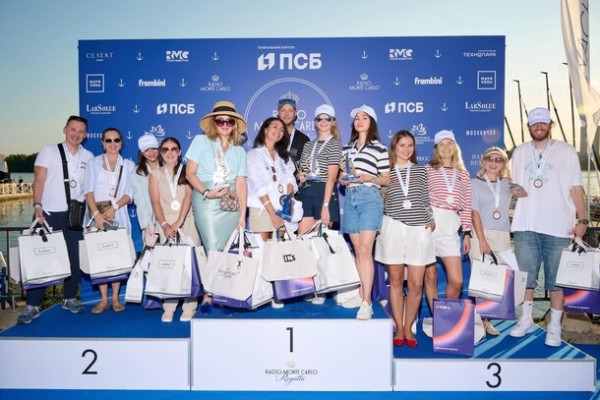 Алсу, Ингрид Олеринская и другие звезды посетили Регату Radio Monte Carlo